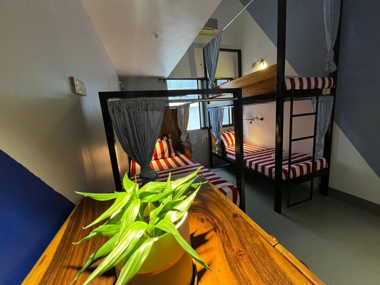 Por Chey Guesthouse Батамбанг Екстериор снимка