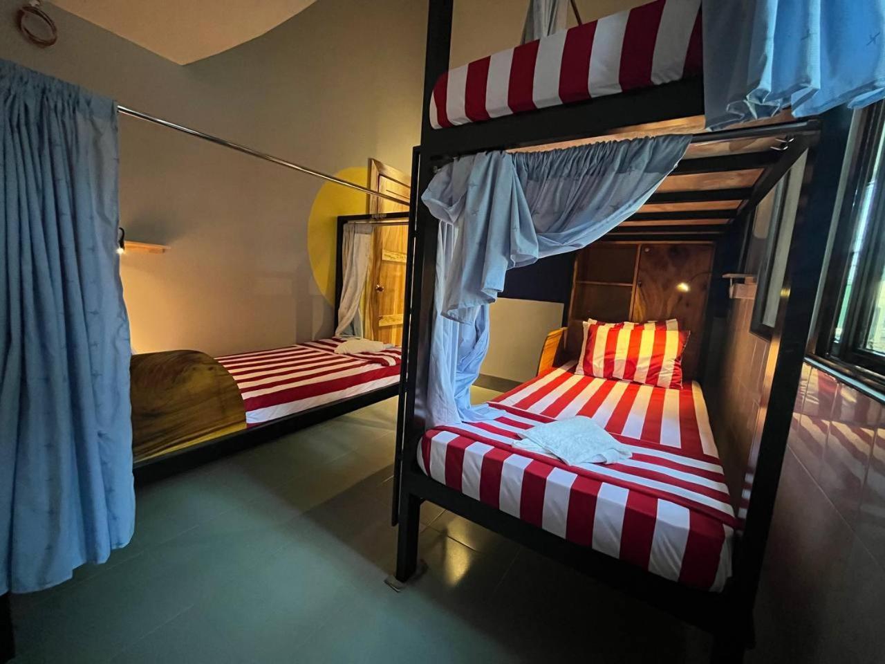 Por Chey Guesthouse Батамбанг Екстериор снимка