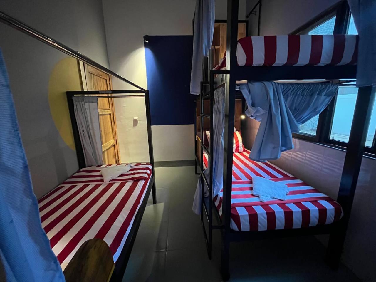 Por Chey Guesthouse Батамбанг Екстериор снимка