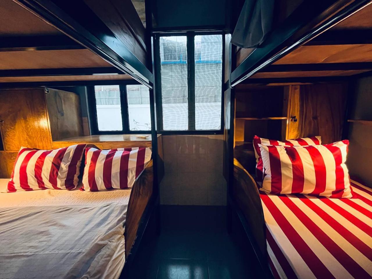 Por Chey Guesthouse Батамбанг Екстериор снимка