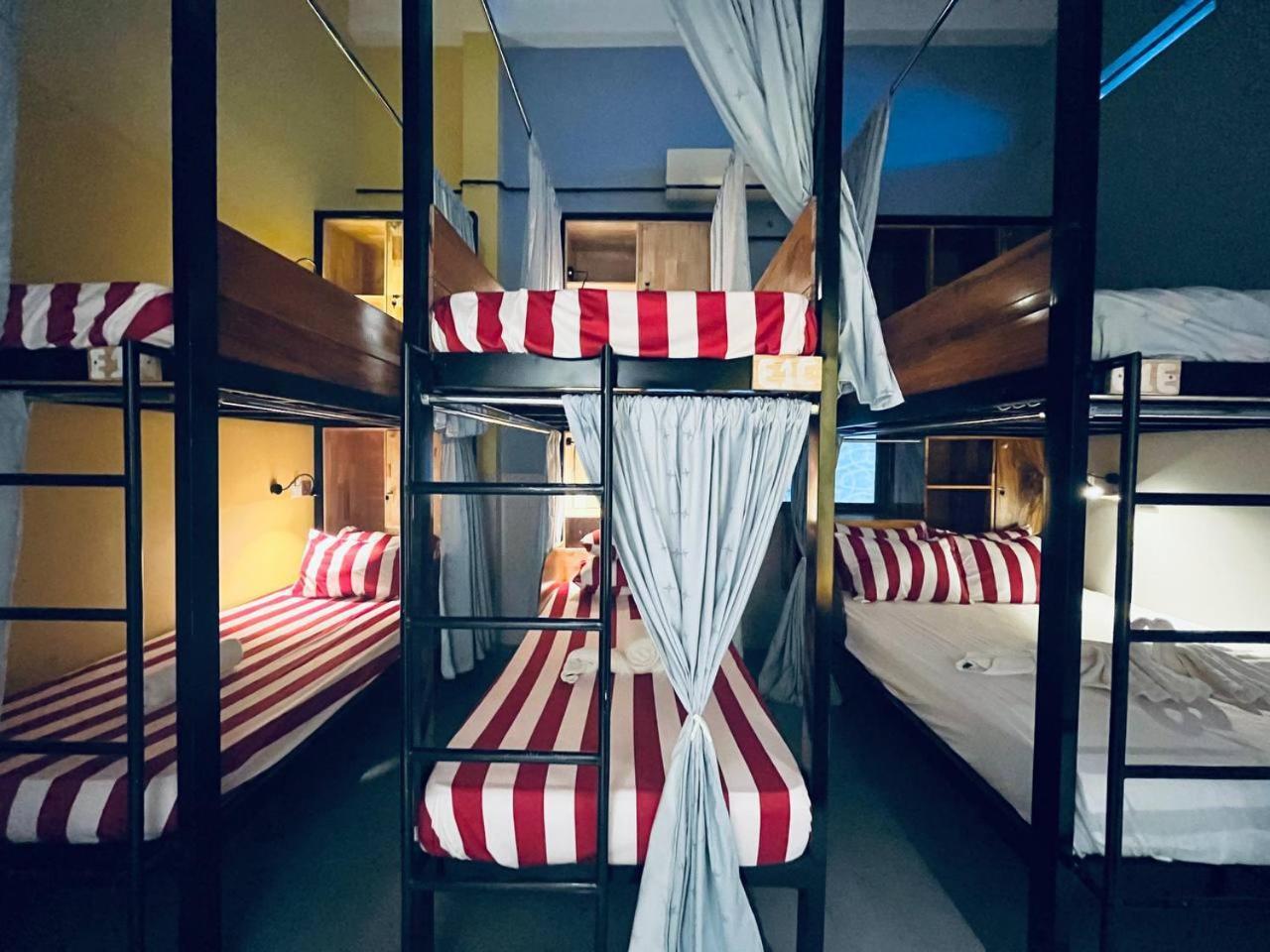 Por Chey Guesthouse Батамбанг Екстериор снимка