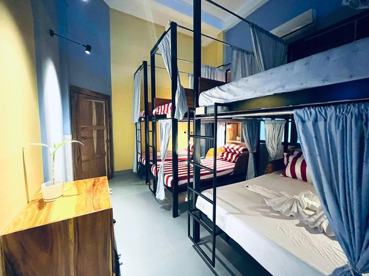 Por Chey Guesthouse Батамбанг Екстериор снимка